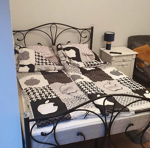 Y Δωμάτια σε οικογενειακή κατοικία